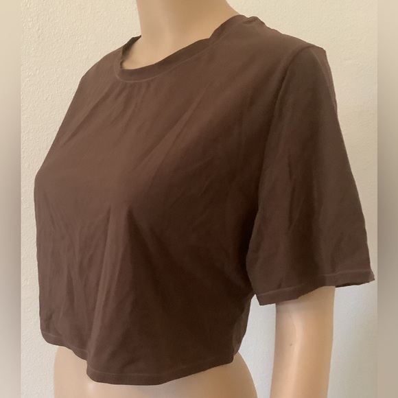 NWT SKIMS Cropped T-Shirt 4X; 3X, 2X Fit Everyone AP-TSH-0656 Wms - Picture 5 of 16